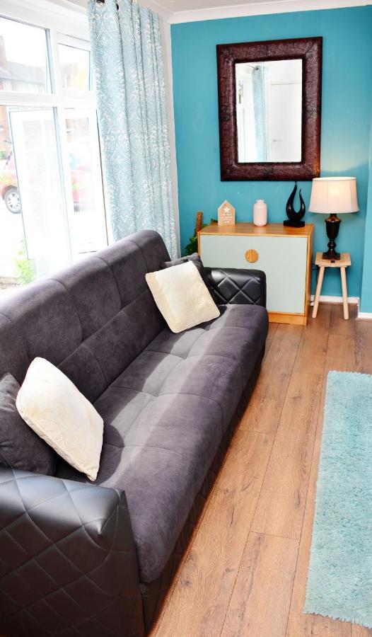 Sm Dreams Unlimited Serviced Accommodation- Stanwell-Staines-Heathrow Экстерьер фото