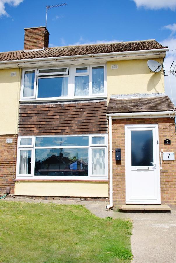 Sm Dreams Unlimited Serviced Accommodation- Stanwell-Staines-Heathrow Экстерьер фото